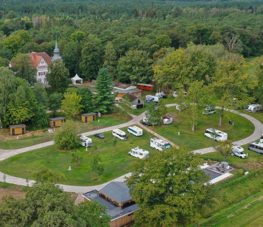 Schloss Sigroen Superior Camping Und Hotel Bad Wilsnack Zewnętrze zdjęcie